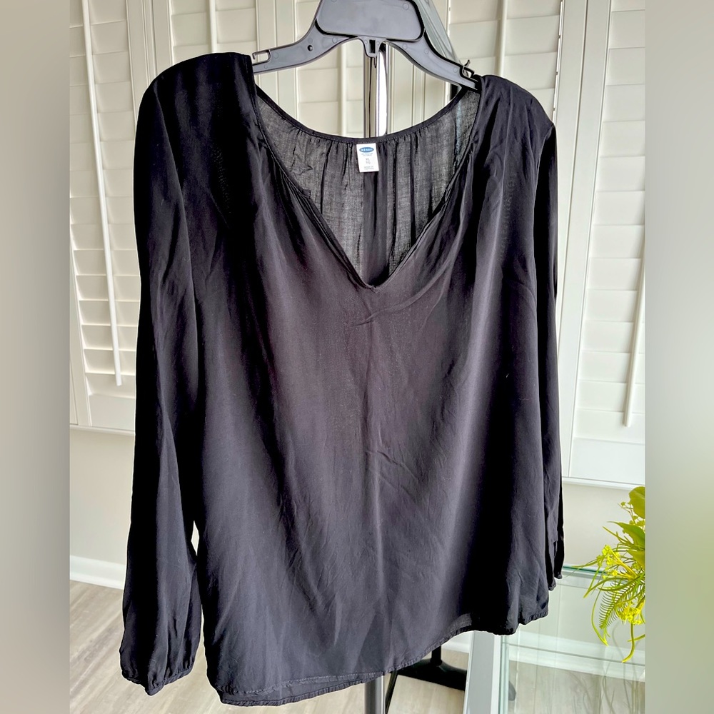 OLD NAVY Black Long Sleeve V-Neck Boho Peasant Top Size XL